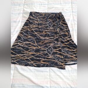 C. Wonder Black and Gold Chain Print Mini Skirt
